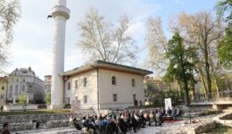 U haremu Bakr-babine džamije u Sarajevu održan okrugli sto o porušenim sarajevskim džamijama