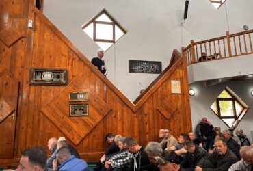 Glavni imam održao hutbu u Centralnoj džamiji u Hadžićima