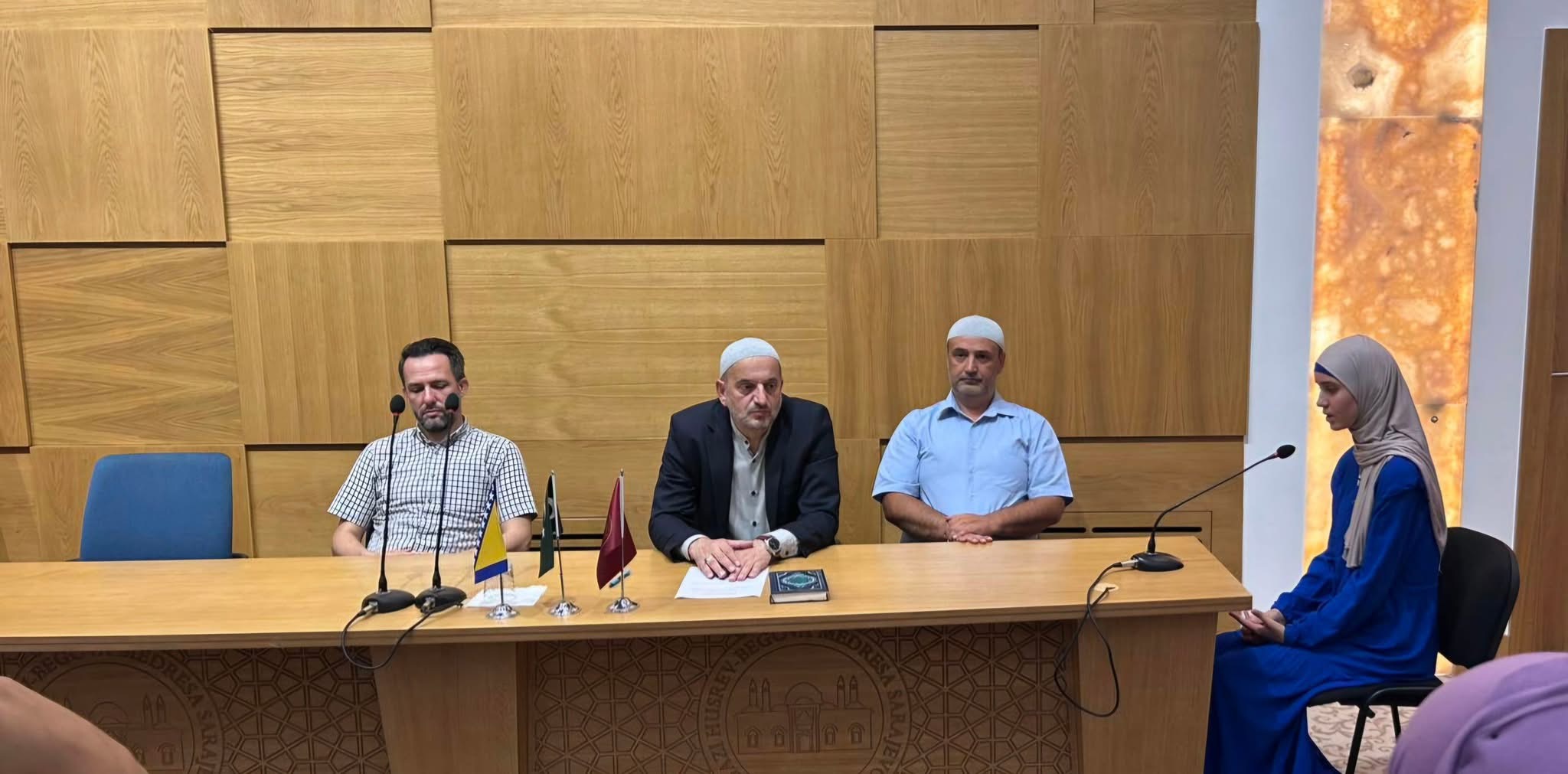 Polaznica mekteba Dobrinja 1 – C5, Amina Karčić, postala hafiza Kur’ana