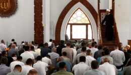 Glavni imam dr. Abdulgafar Velić održao hutbu u Istiklal džamiji