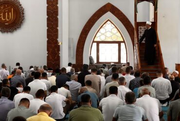Glavni imam dr. Abdulgafar Velić održao hutbu u Istiklal džamiji