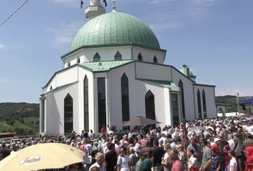 Džemat Novi Ilijaš organizirao zajednički odlazak na otvorenje džamije u Jezerskom – Dijelovi