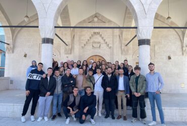 Mreža mladih: Polaznici Kursa islama iz Sarajeva posjetili svoje vršnjake u Žepču