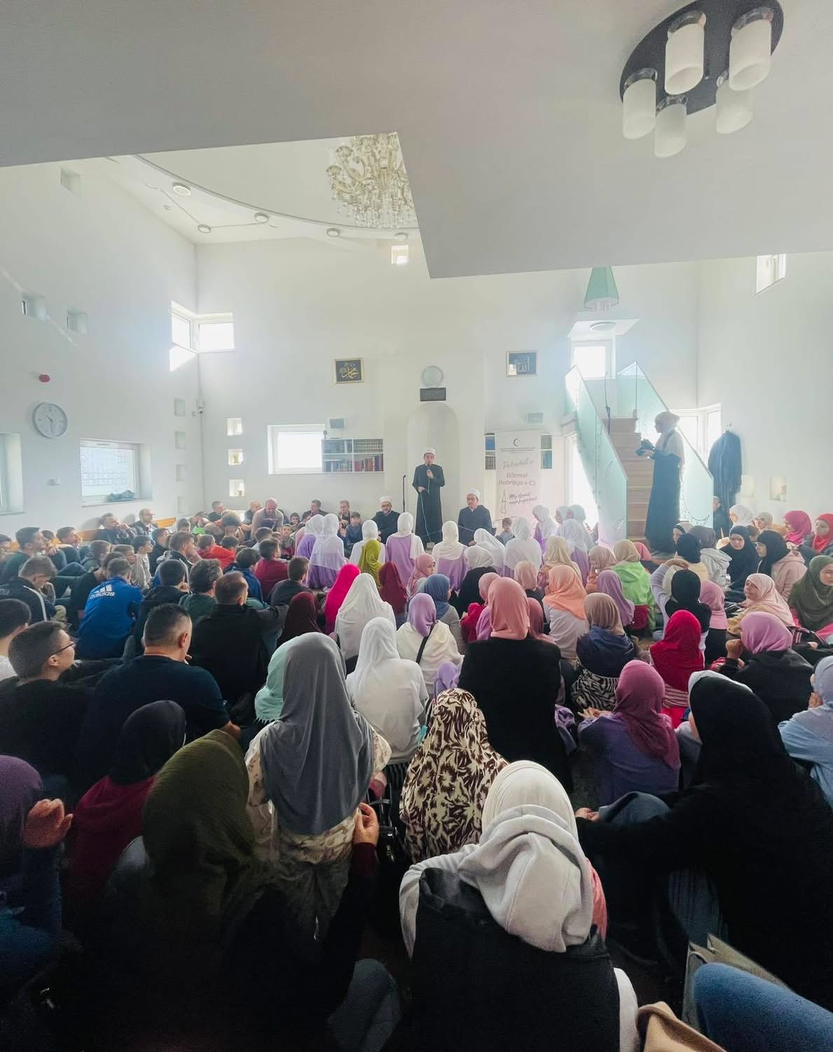 Svečani program povodom Dana mekteba na Dobrinji