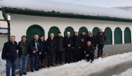 Proučen kelimei-tevhid i hatma-dova u turbetu Jedileri