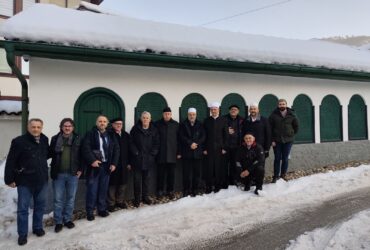 Proučen kelimei-tevhid i hatma-dova u turbetu Jedileri