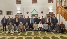 Glavni imam dr. Abdulgafar Velić posjetio džemat Trnovo
