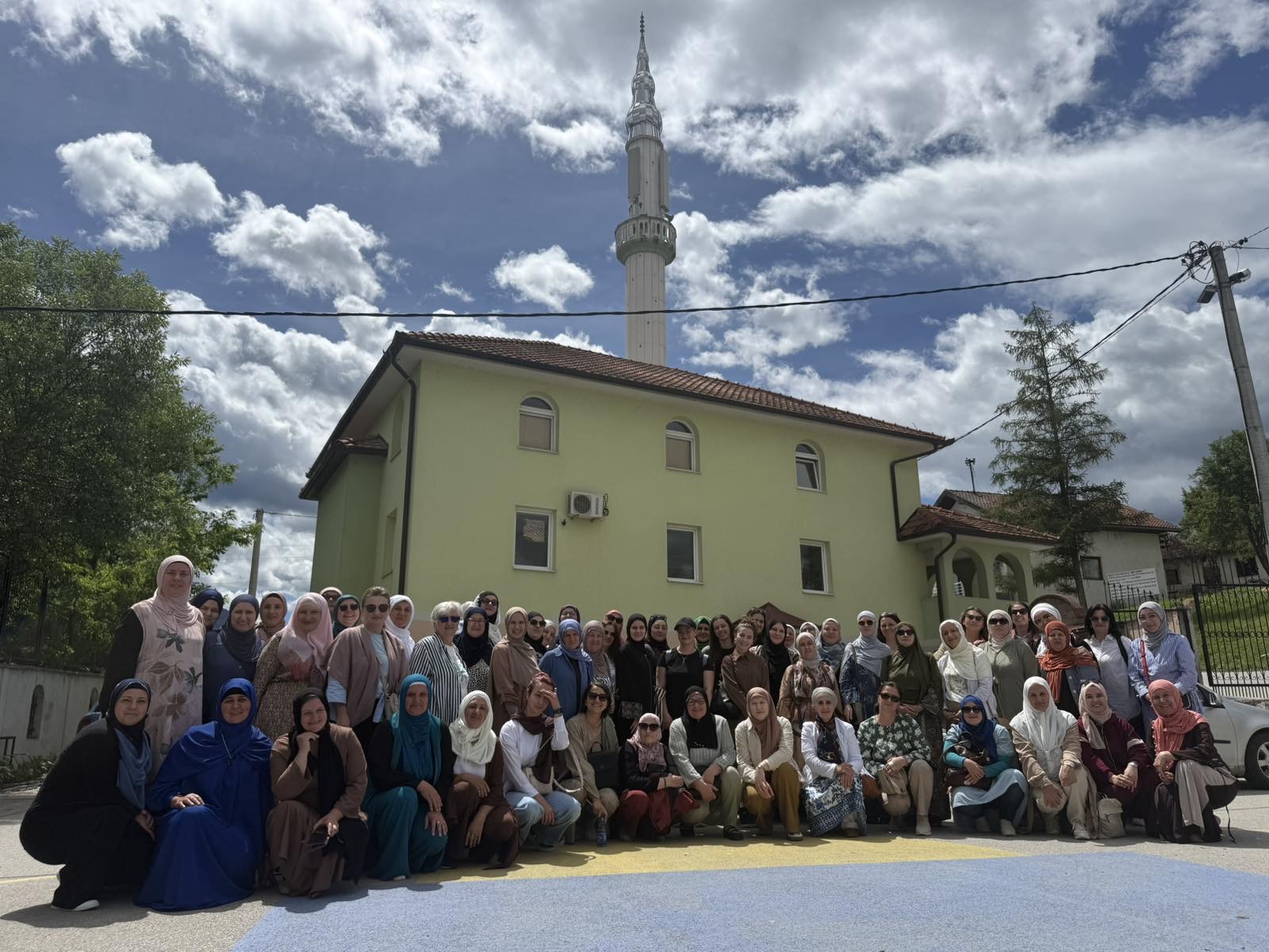 Polaznice Edukativnog programa o vjeri i duhovnosti za žene posjetile Prusac i Travnik