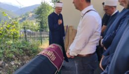 Klanjan dženaza-namaz Mirzeti Drkić: Živjela je za našu Zajednicu